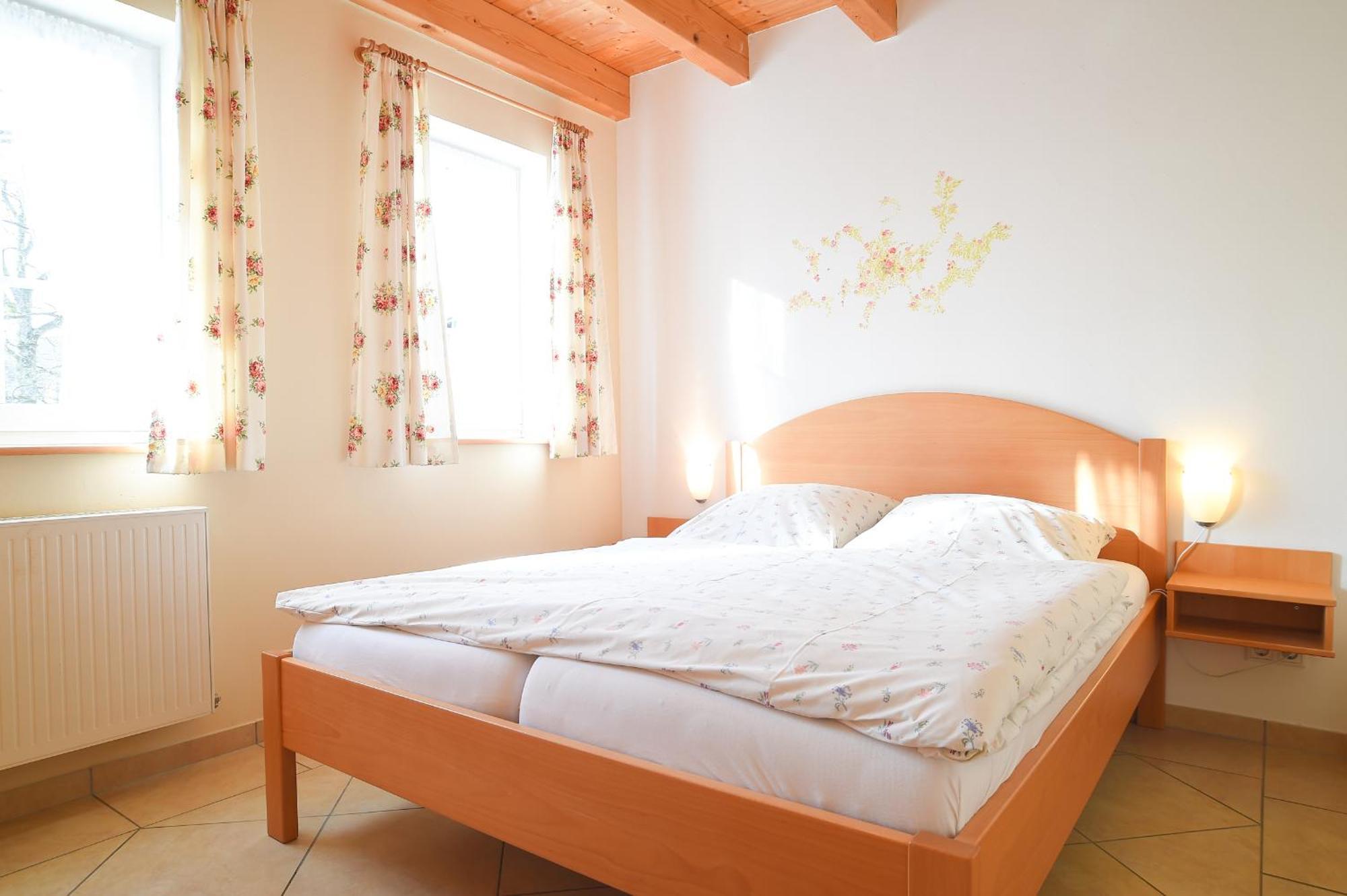 Hof Koehne - Doppelhaus - Wohnung Dreifachhexe Schmallenberg Esterno foto